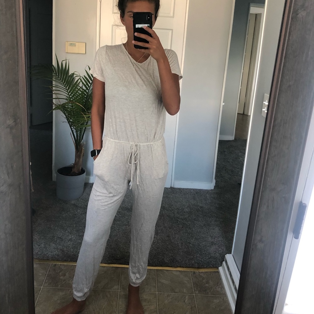 Lounge wear jumper.